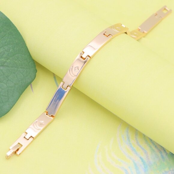 "Rose Gold Moon and Star Bracelet in High Polish Link Design, XPBL1144 - Picture 2 of 12